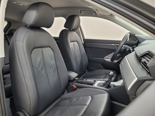Audi Q3 40 TFSI PERFORMANCE QUATTRO TIPTRONIC