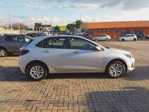 Imagem 9 de 9 de Chevrolet Onix 1.0 Flex Lt Manual