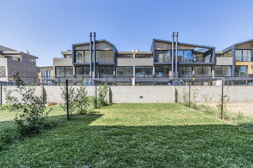 Venta Departamento 3 Ambientes Con Jardín En Nuevo Beccar Central