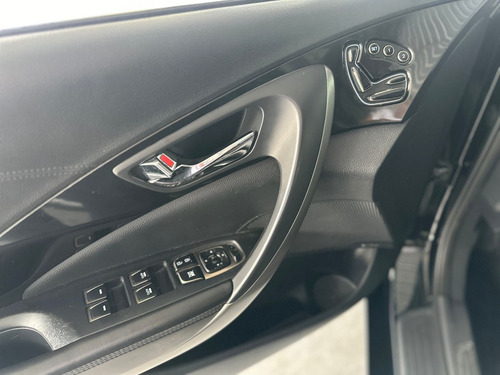 Hyundai Azera 3.0 MPFI GLS V6 24V GASOLINA 4P AUTOMÁTICO