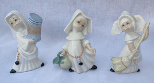 Monjitas De Porcelana Figuras Decorativas 
