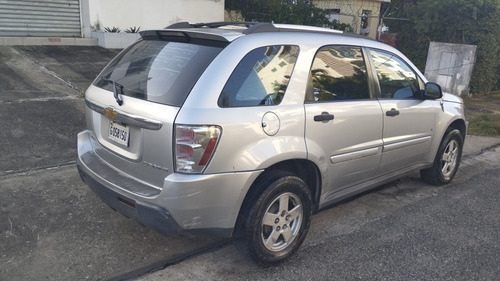 Imagen 5 de 15 de Chevrolet Equinox Ls Americana