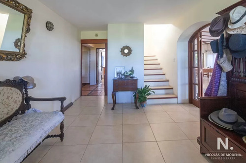 Chalet En Venta En San Rafael Proximo Al Mar. 5 Dormitorios + Dep.