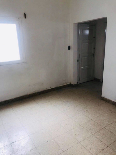 Imagen 9 de 10 de Ph De 2 Ambientes Y 1/2 En Chauvin