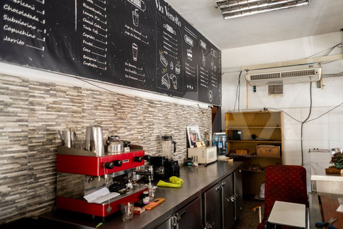 Venta Local Comercial Con Depósito En Solano