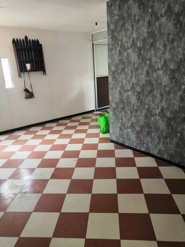 Imagen 1 de 12 de Departamento A Media Cuadra De Torre Pemex, 21611