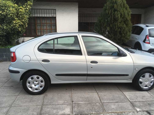 Imagen 1 de 10 de Renault Megane 1.6 Bic Pack Plus 2008