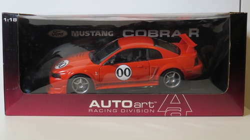 1:18 Autoart 2000 Ford Mustang Cobra R #00 Prototype Version (Usado)