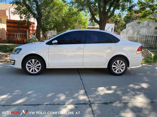 Volkswagen Polo 1.6 Comfortline Tiptronic 2016