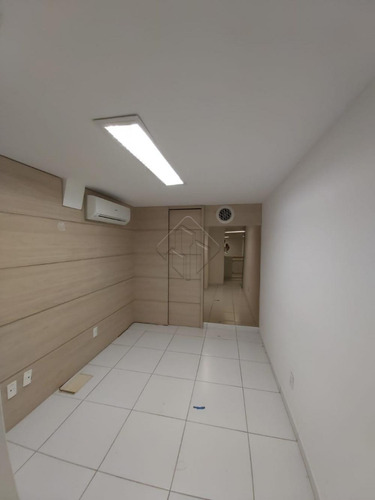 Salas Comerciais - Ref: L1428