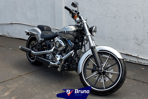 Harley Davidson Softail Breakout 2015 | 24.000 Km |