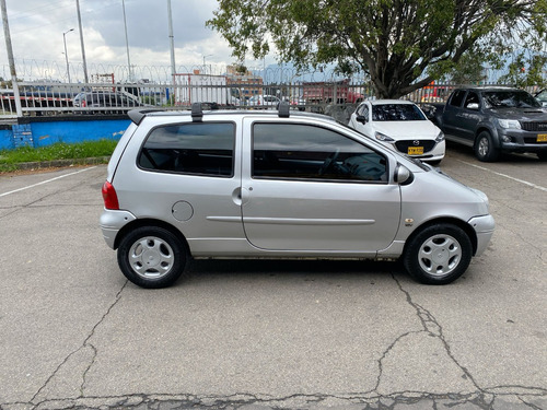 Renault Twingo 1.2 Access +