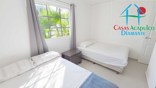 Cad Diamante Lakes Rubí 202. Terraza Con Vista A La Alberca Y Jardines