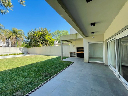 Imagen 11 de 30 de Casa - Mart.-libert./rio
