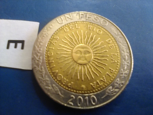 1 Un Peso Argentino Año 2010 Moneda De La República Argentin