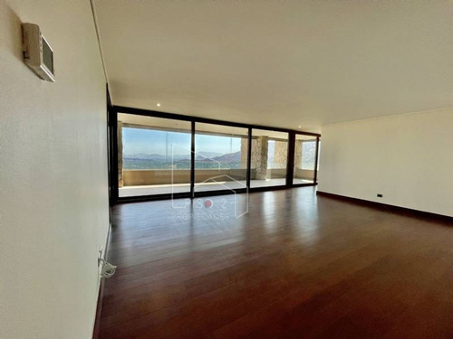 Imagen 15 de 30 de Espectacular Departamento Con Vista A Todo Santiago.