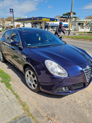 Alfa Romeo Giulietta 1.4 Distinctive Premium Multiair Tct