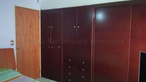Imagen 6 de 10 de Apartamento En Venta La Candelaria / Cod. Flex: 21-14487