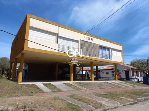 Apartamento En Piriápolis, Beaulieu