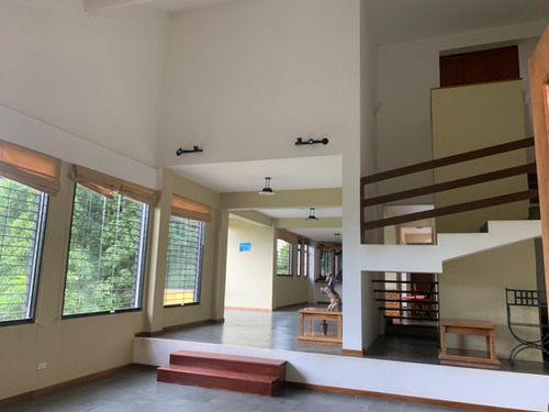 Imagen 6 de 12 de Casa En Venta En Caicaguana 3h / 4b / 4ph Vip San Román Hildegard Bethke