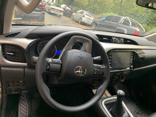 Toyota Hilux 2021 2.8 Cd Sr 177cv 4x4 0 Km - Particular
