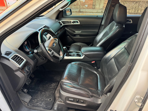 Ford Explorer 4.0 Limited V6 Sync 4x2 Mt