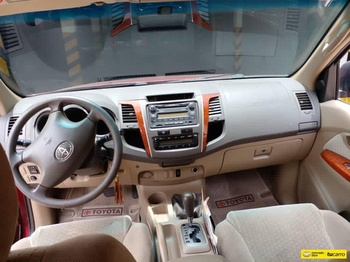 Toyota Fortuner 4x4