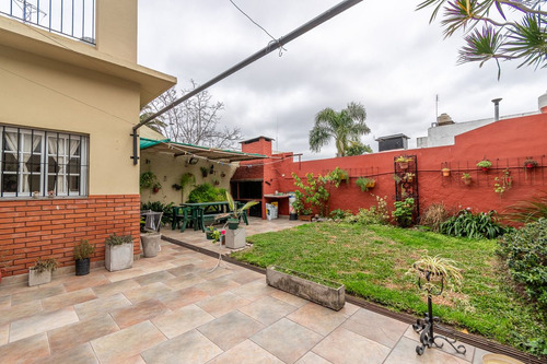 Venta Casa 4 Ambientes Parque Y Cochera Haedo Sur