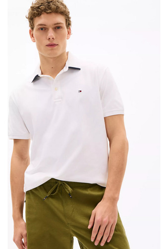 Chomba Regular Fit Cuello Con Inscripción Tommy Hilfiger