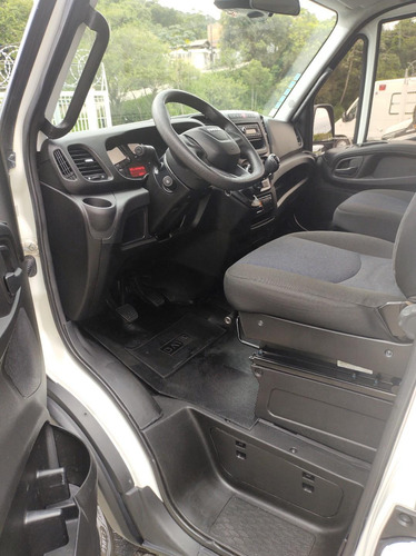 Iveco Daily 55-170cd Baú