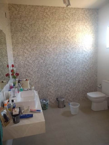 Imagem 14 de 15 de Casa - Cabral - Ref: 46953 - V-46953