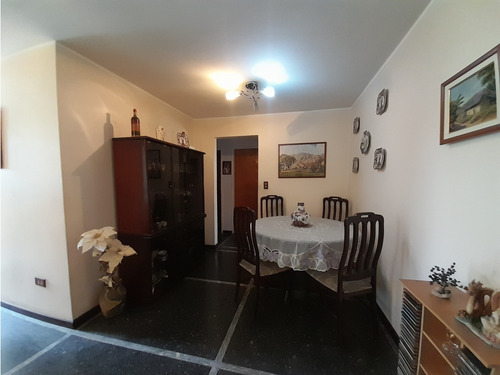 Bello Campo Venta Apartamento 92,57mt2 / 3h / 2b / 1e