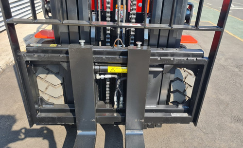 Empilhadeira Nova 3,5ton Diesel Triplex 4,70 Desloc. Lateral