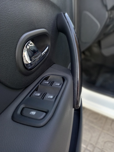 Imagen 18 de 25 de Renault Logan 2022 1.6 16v Intense 0km