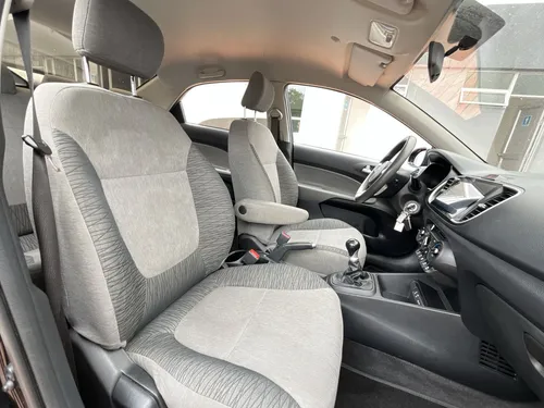 Kia Soluto 1.4 Emotion Mt