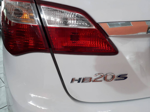 Imagem 7 de 13 de Hyundai Hb20s 1.0 Comfort Plus 12v Flex 4p Manual