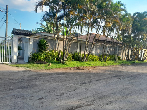 Terreno Plano Pronto Para Construir. Próximo Ao Ct Do Flamengo/fazendinha