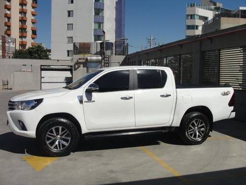 Toyota Hilux 2.8 Std 4x4 Cd 16v Diesel 4p Manual
