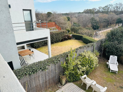 Venta Casa Villa Belgrano 3 Dormit Dos Plantas Córdoba Pueblo Alto Con Seguridad Desocupada