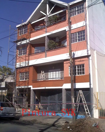 Imagen 1 de 8 de Pintor De Casas Edificios Y Empresas Garantía Profesionales.