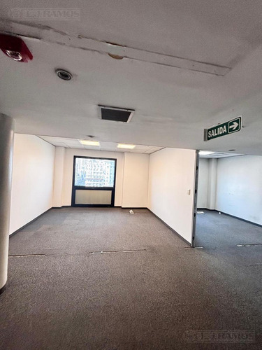 Oficina En Alquiler De 380 M2 En El Centro