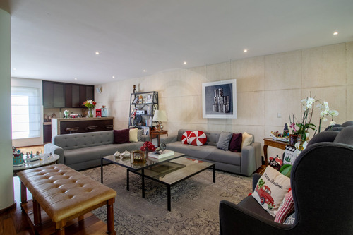 Residencia Con Finos Acabados