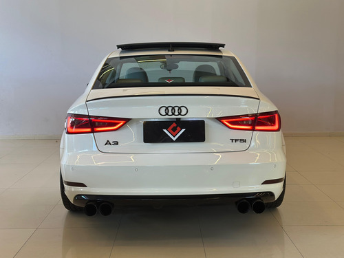 Audi A3 Sedan 1.8 Tfsi Ambition S-tronic 4p