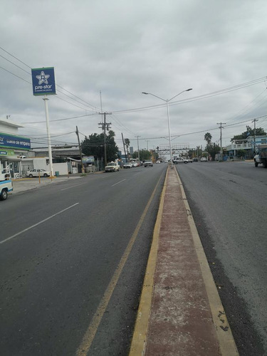 Local - Lazaro Cardenas