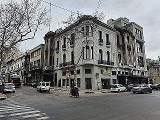 Imagen 1 de 3 de Julio Herrera Esq Uruguay