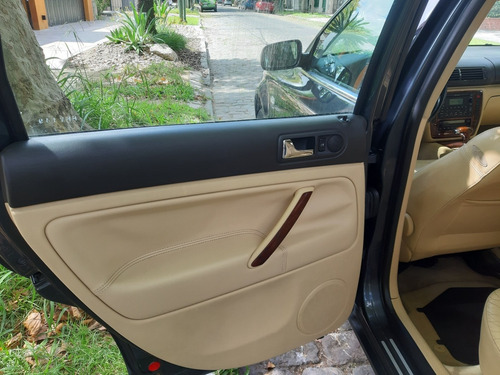 Volkswagen Passat Variant 2.8 V6 4 Motion