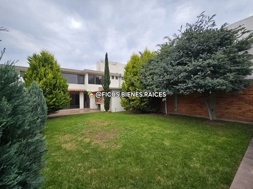 Casa En Venta En Calimaya, Residencial Valle De Las Fuentes
