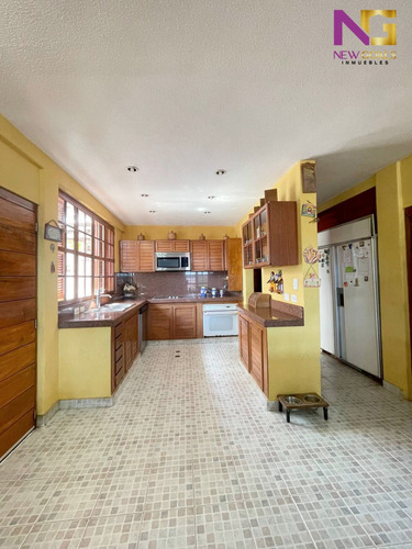 Urbanización Cerrada Paraíso I