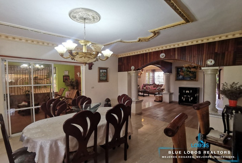 Imagen 5 de 12 de Casa Familiar Con Árboles Exóticos En Prado Oriental Santo Domingo Este
