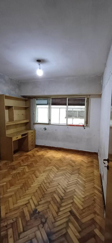 Departamento 4 Ambientes Con Dependencia En Venta En Av. Nazca Al 400 Flores Caba